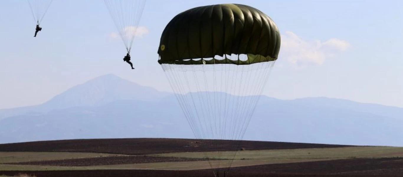 Σχολείο Βασικής Εκπαίδευσης Αλεξιπτωτιστή σε Μαθητές ΣΣΕ, ΣΣΑΣ και ΣΜΥ (βίντεο)